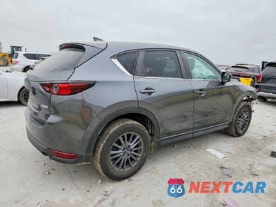 Trzecie zdjęcie samochodu z tyłu: 2019 MAZDA CX-5 TOURING VIN:JM3KFBCM3K0652977 - miniatura
