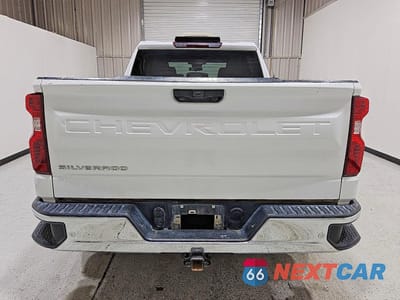 Zdjęcie 6 z 11 samochodu: 2023 CHEVROLET SILVERADO K1500 VIN:3GCUDAEDXPG133894 - miniatura