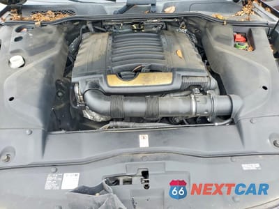 Zdjęcie 11 z 12 samochodu: 2016 PORSCHE CAYENNE VIN:WP1AA2A25GLA10933 - miniatura