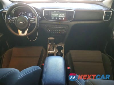 Zdjęcie 8 z 13 samochodu: 2021 KIA SPORTAGE LX VIN:KNDPMCAC4M7889489 - miniatura