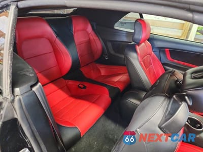 Zdjęcie 10 z 13 samochodu: 2018 FORD MUSTANG VIN:1FATP8UH1J5112159 - miniatura