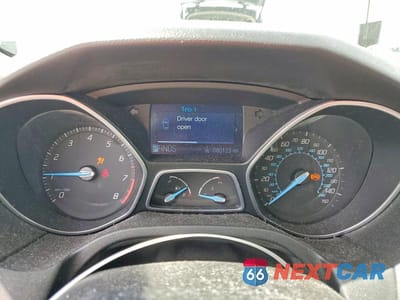 Zdjęcie 9 z 12 samochodu: 2012 FORD FOCUS SEL VIN:1FAHP3H28CL221313 - miniatura