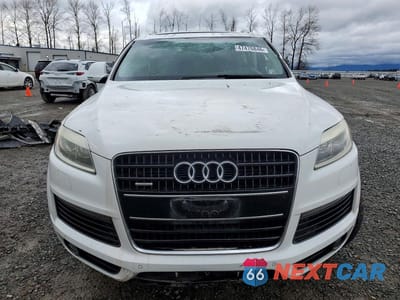 Piąte zdjęcie samochodu w środku: 2009 AUDI Q7 TDI S-LINE VIN:WA1CM74L69D032711 - miniatura