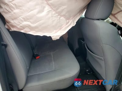 Zdjęcie 10 z 13 samochodu: 2017 TOYOTA TACOMA SR5 V6 VIN:3TMAZ5CN7HM044052 - miniatura