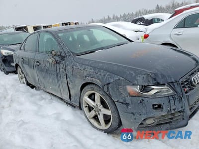 Czwarte zdjęcie samochodu z boku: 2012 AUDI S4 PREMIUM VIN:WAUHGCFL2CA050198 - miniatura