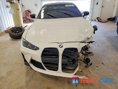 Piąte zdjęcie samochodu w środku: 2021 BMW M4 COMPETITION VIN:WBS33AZ01MCH17004 - miniatura