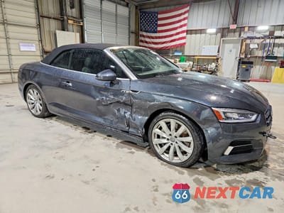 Czwarte zdjęcie samochodu z boku: 2018 AUDI A5 PREMIUM PLUS VIN:WAUYNGF58JN020711 - miniatura