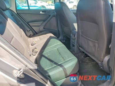 Zdjęcie 11 z 13 samochodu: 2014 VOLKSWAGEN TIGUAN S VIN:WVGBV3AX6EW555994 - miniatura
