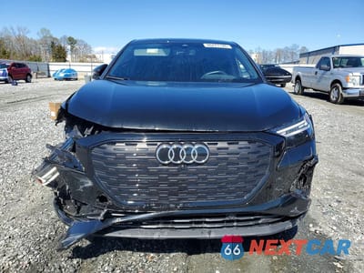 Piąte zdjęcie samochodu w środku: 2024 AUDI Q4 E-TRON SPORTBACK PRESTIGE VIN:WA142BFZ3RP012977 - miniatura