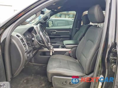 Zdjęcie 7 z 12 samochodu: 2019 RAM 1500 BIG HORN VIN:1C6SRFFT4KN876084 - miniatura