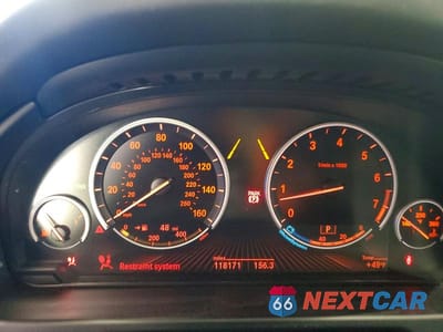 Zdjęcie 9 z 12 samochodu: 2016 BMW X5 XDRIVE35I VIN:5UXKR0C56G0P31742 - miniatura