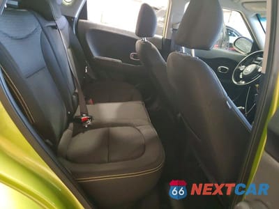 Zdjęcie 11 z 13 samochodu: 2014 KIA SOUL + VIN:KNDJP3A59E7717507 - miniatura