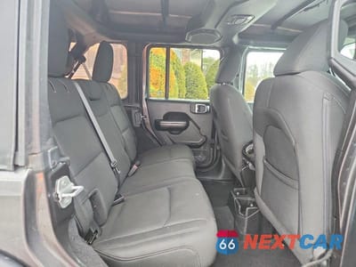 Zdjęcie 11 z 12 samochodu: 2019 JEEP WRANGLER UNLIMITED SPORT VIN:1C4HJXDG0KW666775 - miniatura