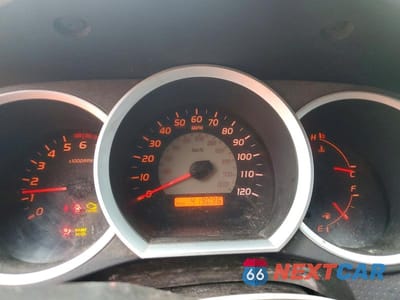 Zdjęcie 9 z 12 samochodu: 2005 TOYOTA TACOMA DOUBLE CAB VIN:5TEJU62N95Z077493 - miniatura