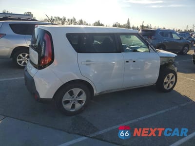 Trzecie zdjęcie samochodu z tyłu: 2016 KIA SOUL BASE VIN:KNDJN2A24G7271081 - miniatura