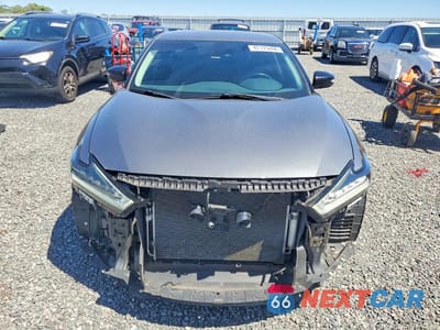 Piąte zdjęcie samochodu w środku: 2020 NISSAN MAXIMA 3.5 SV VIN:1N4AA6CV2LC372301 - miniatura
