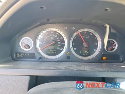 Zdjęcie 9 z 13 samochodu: 2013 VOLVO XC90 3.2 VIN:YV4952CZ0D1639555 - miniatura