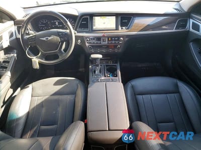 Zdjęcie 8 z 12 samochodu: 2019 GENESIS G80 3.8 VIN:KMTFN4JE5KU320103 - miniatura