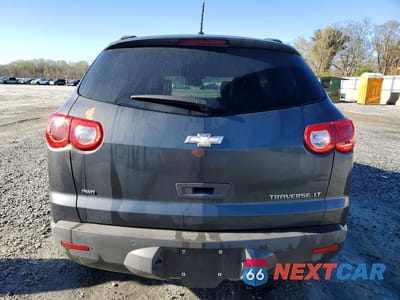 Zdjęcie 6 z 11 samochodu: 2011 CHEVROLET TRAVERSE LT VIN:1GNKVGED0BJ118228 - miniatura