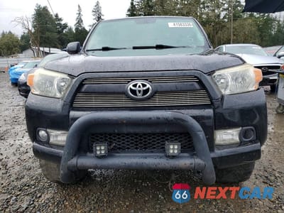 Piąte zdjęcie samochodu w środku: 2013 TOYOTA 4RUNNER SR5 VIN:JTEBU5JRXD5111084 - miniatura