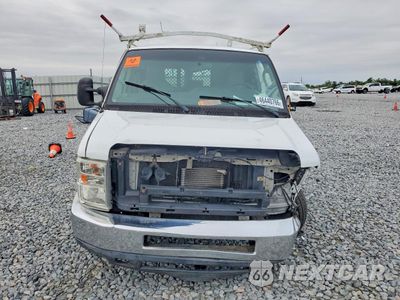 Piąte zdjęcie samochodu w środku: 2014 FORD E150 UTILITY / SERVICE VAN VIN:1FTNE1EWXEDA59440 - miniatura