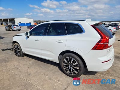 Drugie zdjęcie samochodu z przodu: 2023 VOLVO XC60 CORE VIN:YV4L12DK8P1260939 - miniatura
