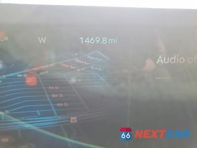 Zdjęcie 9 z 14 samochodu: 2026 LINCOLN NAUTILUS RESERVE VIN:5LMPJ8KA5TJ993518 - miniatura