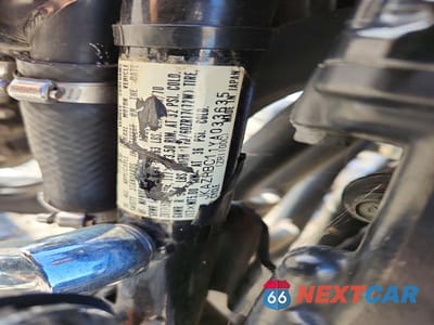 Zdjęcie 9 z 9 samochodu: 2000 KAWASAKI ZR1100 VIN:JKAZRBC11YA033635 - miniatura