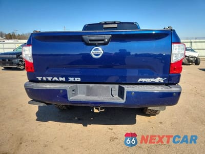 Zdjęcie 6 z 11 samochodu: 2017 NISSAN TITAN XD PRO-4X 4WD 5.0L V8 TDSL VIN:1N6BA1F41HN508432 - miniatura