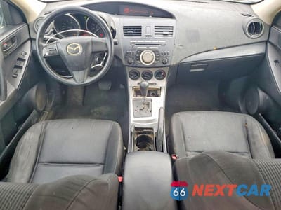Zdjęcie 8 z 11 samochodu: 2010 MAZDA 3 I VIN:JM1BL1SF3A1279074 - miniatura
