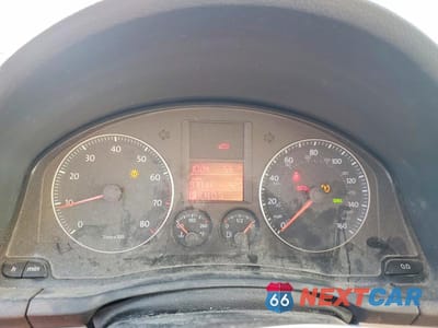 Zdjęcie 9 z 11 samochodu: 2008 VOLKSWAGEN JETTA SE VIN:3VWRM71K88M036366 - miniatura