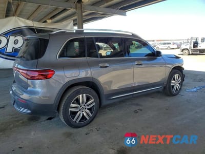 Trzecie zdjęcie samochodu z tyłu: 2025 MERCEDES-BENZ EQB 300 4MATIC VIN:W1N9M0KB4SN128377 - miniatura