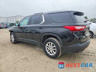 Drugie zdjęcie samochodu z przodu: 2018 CHEVROLET TRAVERSE LT VIN:1GNERGKW2JJ195415 - miniatura