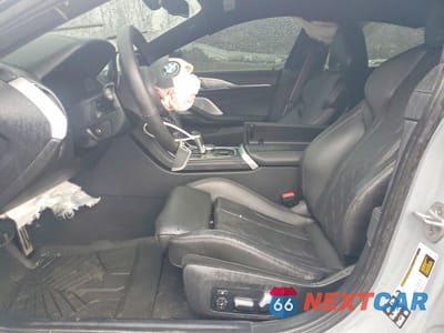 Zdjęcie 7 z 12 samochodu: 2025 BMW Motorrad M8 VIN:WBSGV0C04SCU15120 - miniatura