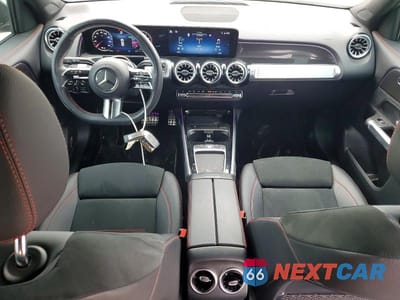 Zdjęcie 8 z 12 samochodu: 2025 MERCEDES-BENZ GLB 250 VIN:W1N4M4GB0SW385511 - miniatura