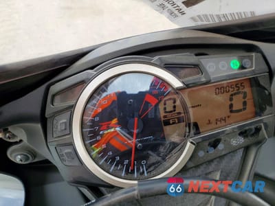 Zdjęcie 7 z 9 samochodu: 2025 SUZUKI GSX-R600 VIN:JS1GN7FA9S7100918 - miniatura