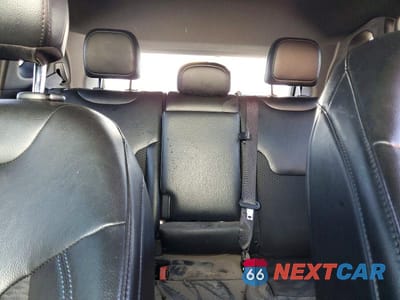 Zdjęcie 10 z 13 samochodu: 2023 JEEP COMPASS LATITUDE VIN:3C4NJDBN2PT553250 - miniatura