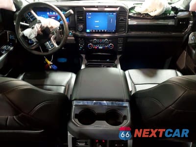 Zdjęcie 8 z 13 samochodu: 2026 FORD F350 SUPER DUTY VIN:1FT8W3BN7TEC17399 - miniatura