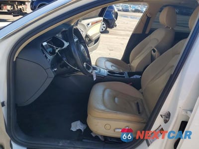 Zdjęcie 7 z 13 samochodu: 2013 AUDI A4 PREMIUM VIN:WAUBFAFL5DA189014 - miniatura