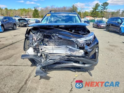 Piąte zdjęcie samochodu w środku: 2023 TOYOTA RAV4 XLE PREMIUM VIN:2T3A1RFV6PC386262 - miniatura