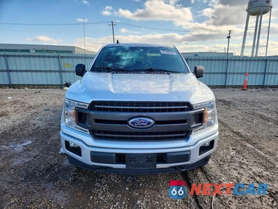 Piąte zdjęcie samochodu w środku: 2019 FORD F150 SUPERCREW VIN:1FTEW1EP8KFC83280 - miniatura