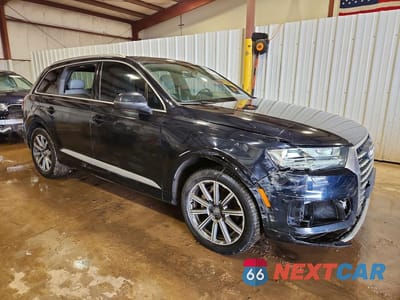 Czwarte zdjęcie samochodu z boku: 2017 AUDI Q7 PREMIUM PLUS VIN:WA1LAAF77HD011354 - miniatura