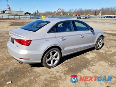 Trzecie zdjęcie samochodu z tyłu: 2016 AUDI A3 PREMIUM VIN:WAUB8GFFXG1042277 - miniatura