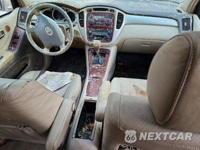 Zdjęcie 8 z 13 samochodu: 2007 TOYOTA HIGHLANDER LIMITED VIN:JTEEP21A870224899 - miniatura