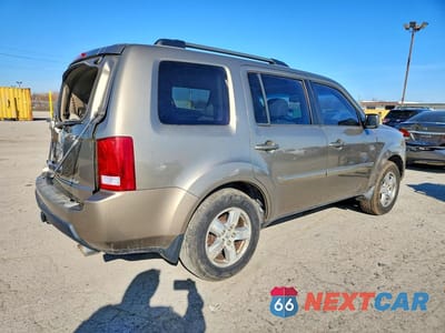 Trzecie zdjęcie samochodu z tyłu: 2010 HONDA PILOT EXL VIN:5FNYF4H54AB023714 - miniatura