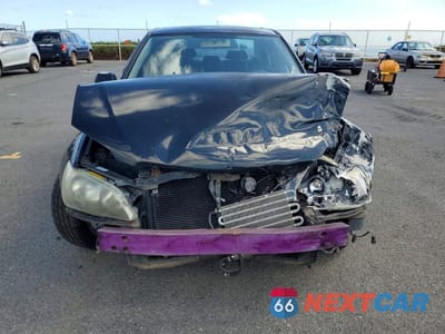 Piąte zdjęcie samochodu w środku: 2001 LEXUS IS 300 BASE VIN:JTHBD182410011365 - miniatura