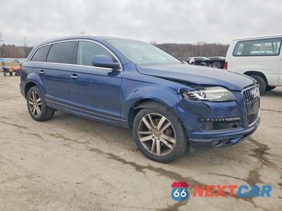 Czwarte zdjęcie samochodu z boku: 2013 AUDI Q7 PREMIUM PLUS VIN:WA1LGAFE4DD012744 - miniatura