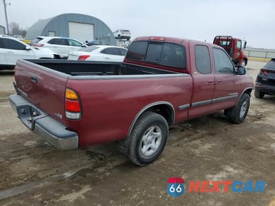 Trzecie zdjęcie samochodu z tyłu: 2002 TOYOTA TUNDRA SR5 V8 VIN:5TBRT34172S331931 - miniatura