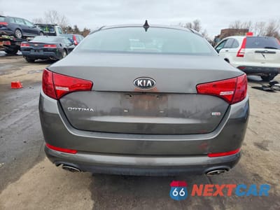 Zdjęcie 6 z 13 samochodu: 2013 KIA OPTIMA LX VIN:5XXGM4A79DG216634 - miniatura