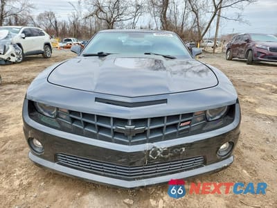 Piąte zdjęcie samochodu w środku: 2010 CHEVROLET CAMARO SS VIN:2G1FT1EW9A9202260 - miniatura